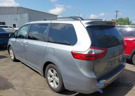 2016 Toyota Sienna Le 8 Passenger from USA, damaged, VIN 5TDKK3DC6GS736974